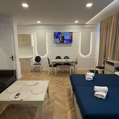 Tempo Boutique Hotel 3*