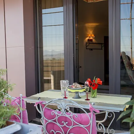 Tempo Boutique Hotel 3*